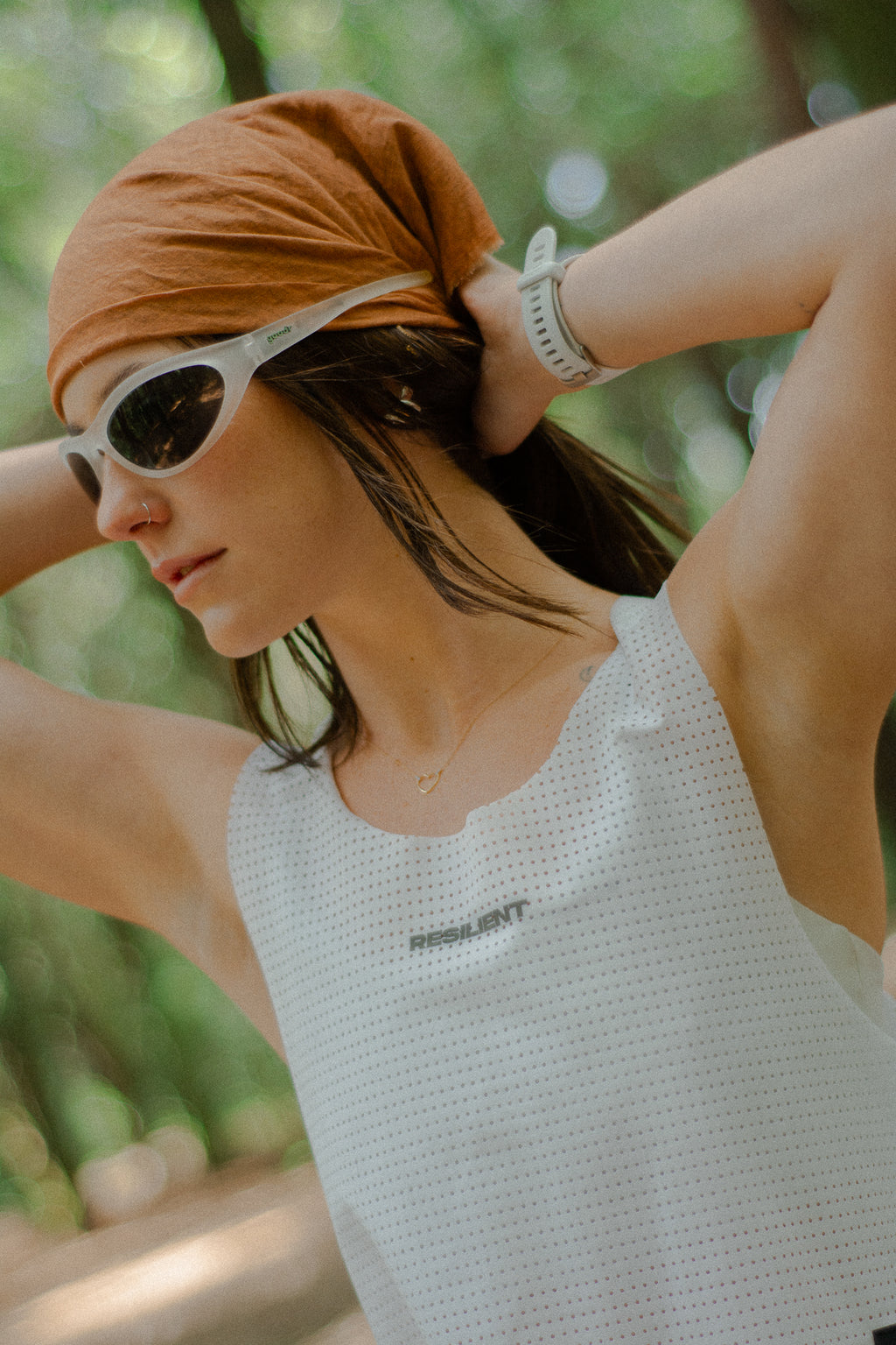 Motion Crop White
