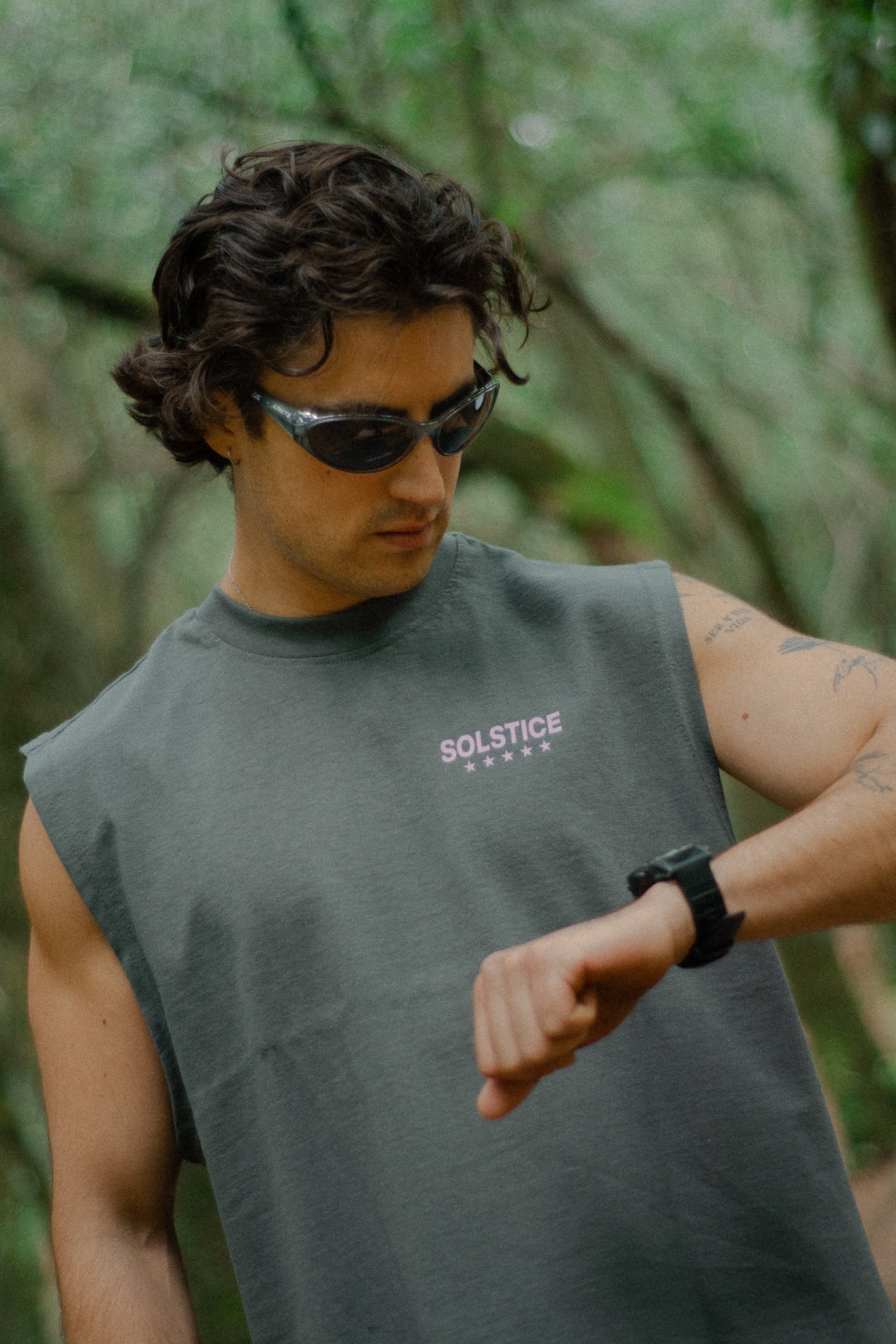 Signature Solstice Tank